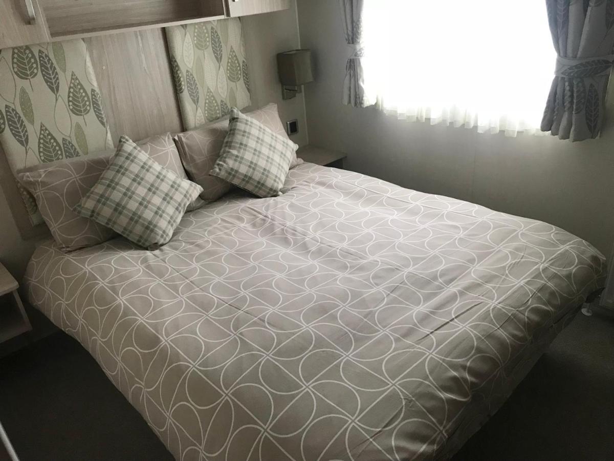 3 Bedroom Self-Catering Holiday Home Stepps Bagian luar foto
