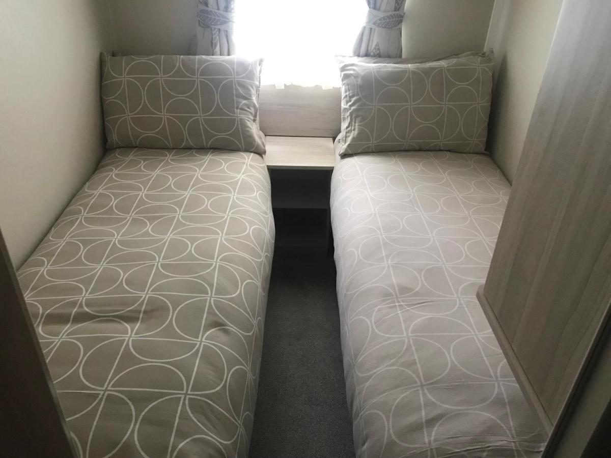 3 Bedroom Self-Catering Holiday Home Stepps Bagian luar foto