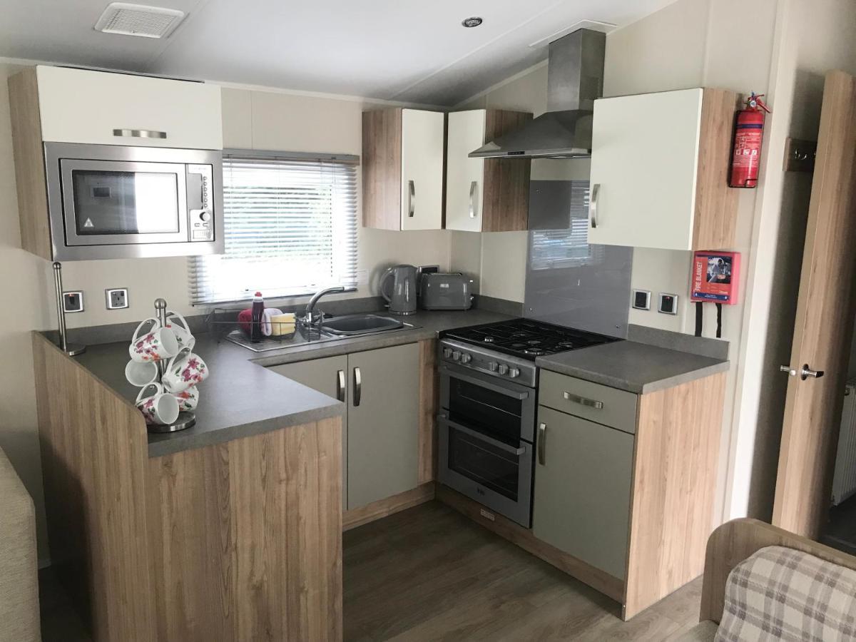 3 Bedroom Self-Catering Holiday Home Stepps Bagian luar foto
