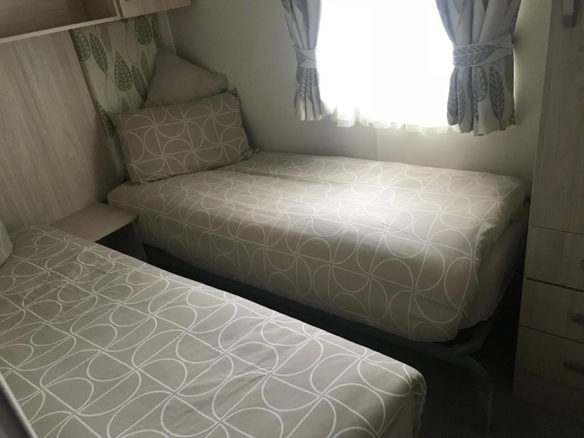3 Bedroom Self-Catering Holiday Home Stepps Bagian luar foto