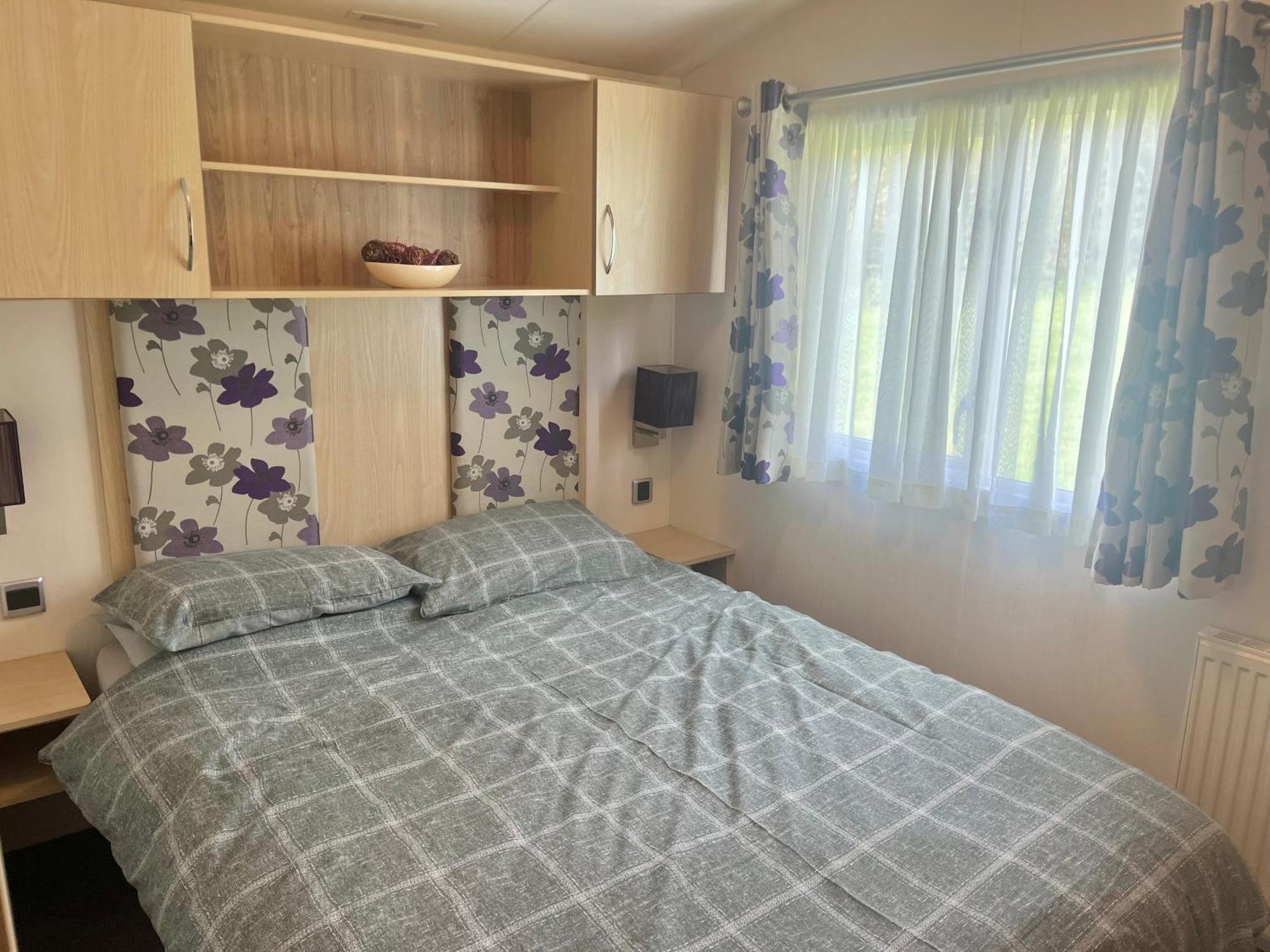 3 Bedroom Self-Catering Holiday Home Stepps Bagian luar foto