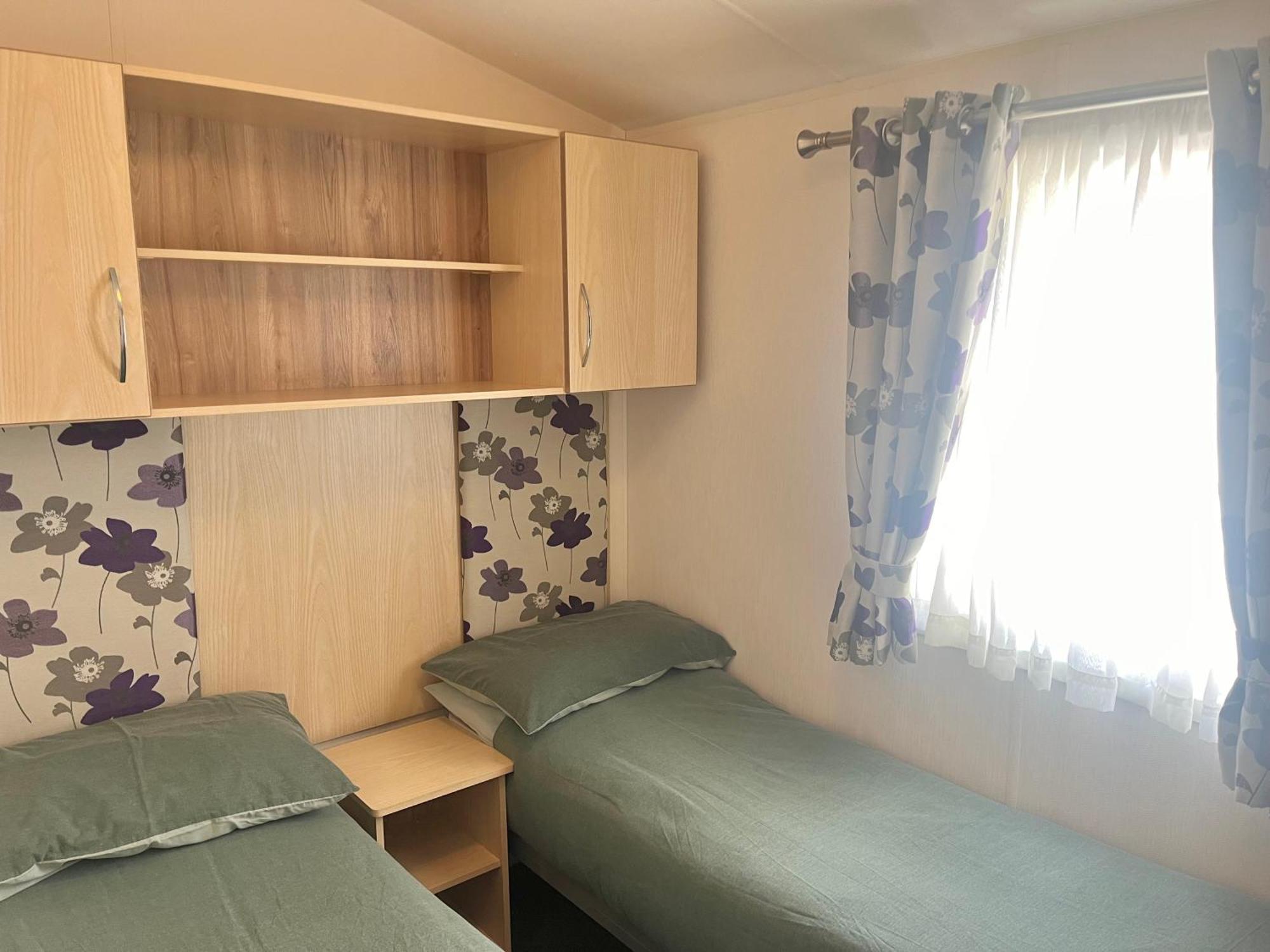 3 Bedroom Self-Catering Holiday Home Stepps Bagian luar foto